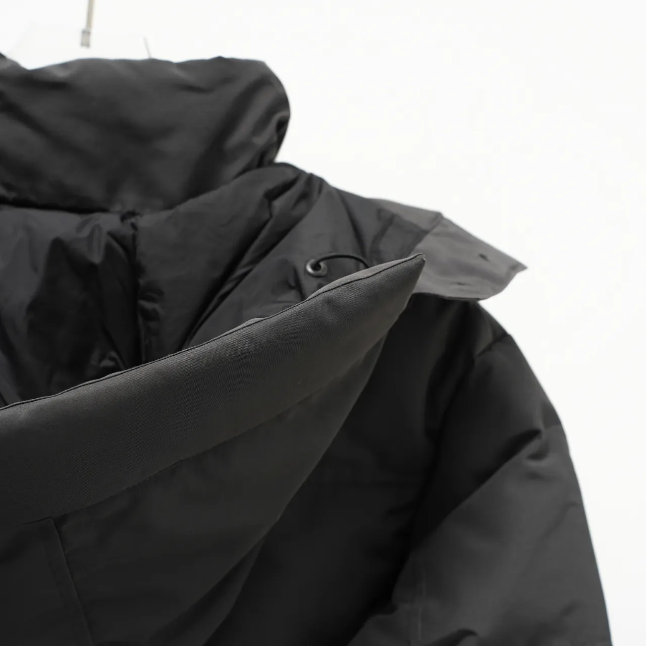P740 CANADA GOOSE丨Canada Goose 29 New 2048 Hairless Collar Hooded Down Jacket Color: Graphite Red Size: XS-XXL